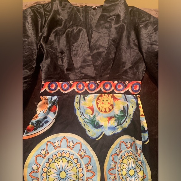 Cute colorful dress sz L black satin top - Picture 8 of 13